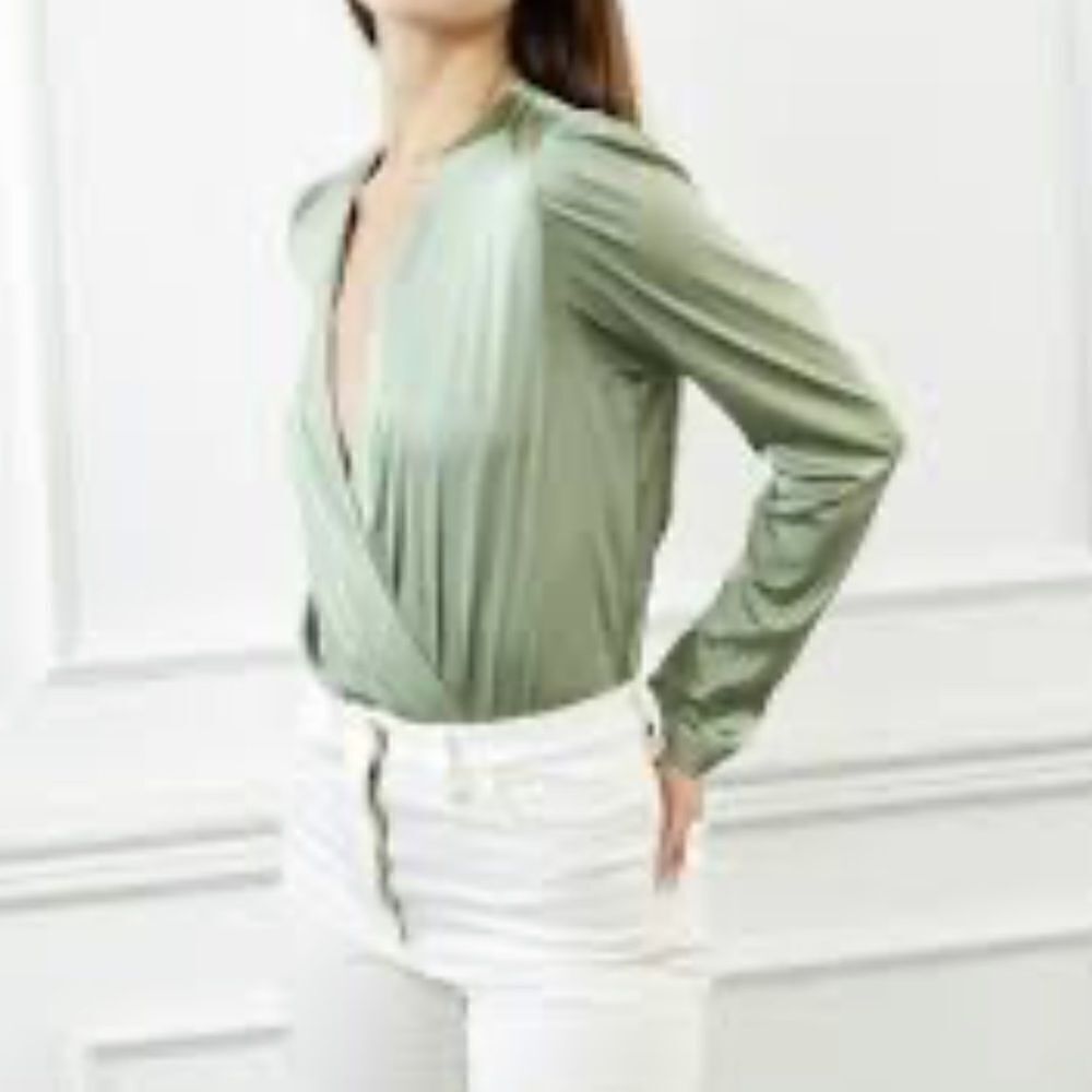 White House black market green blouse